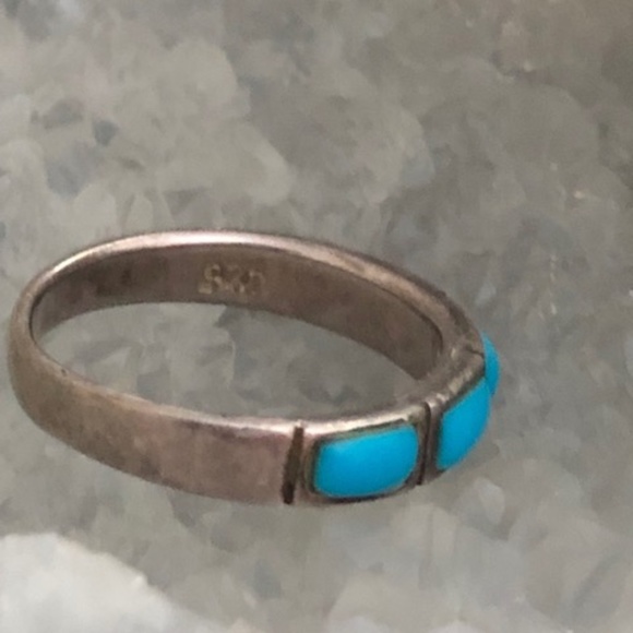 Vintage Turquoise and Sterling Inlaid Ring Sz 6 3/4 - Picture 3 of 5